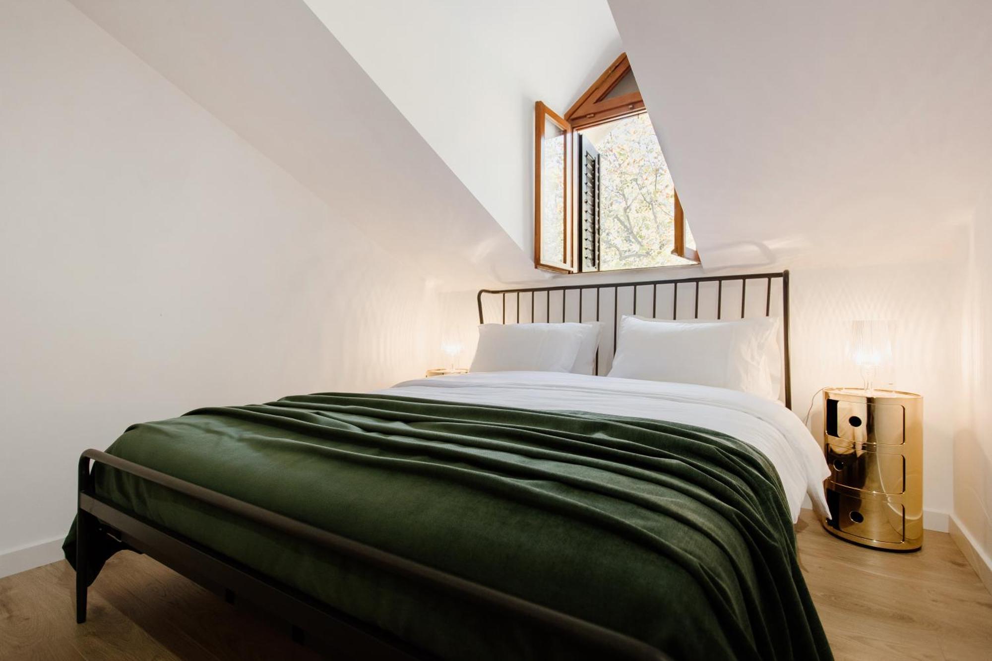 Inn By The River Omis Bilik gambar