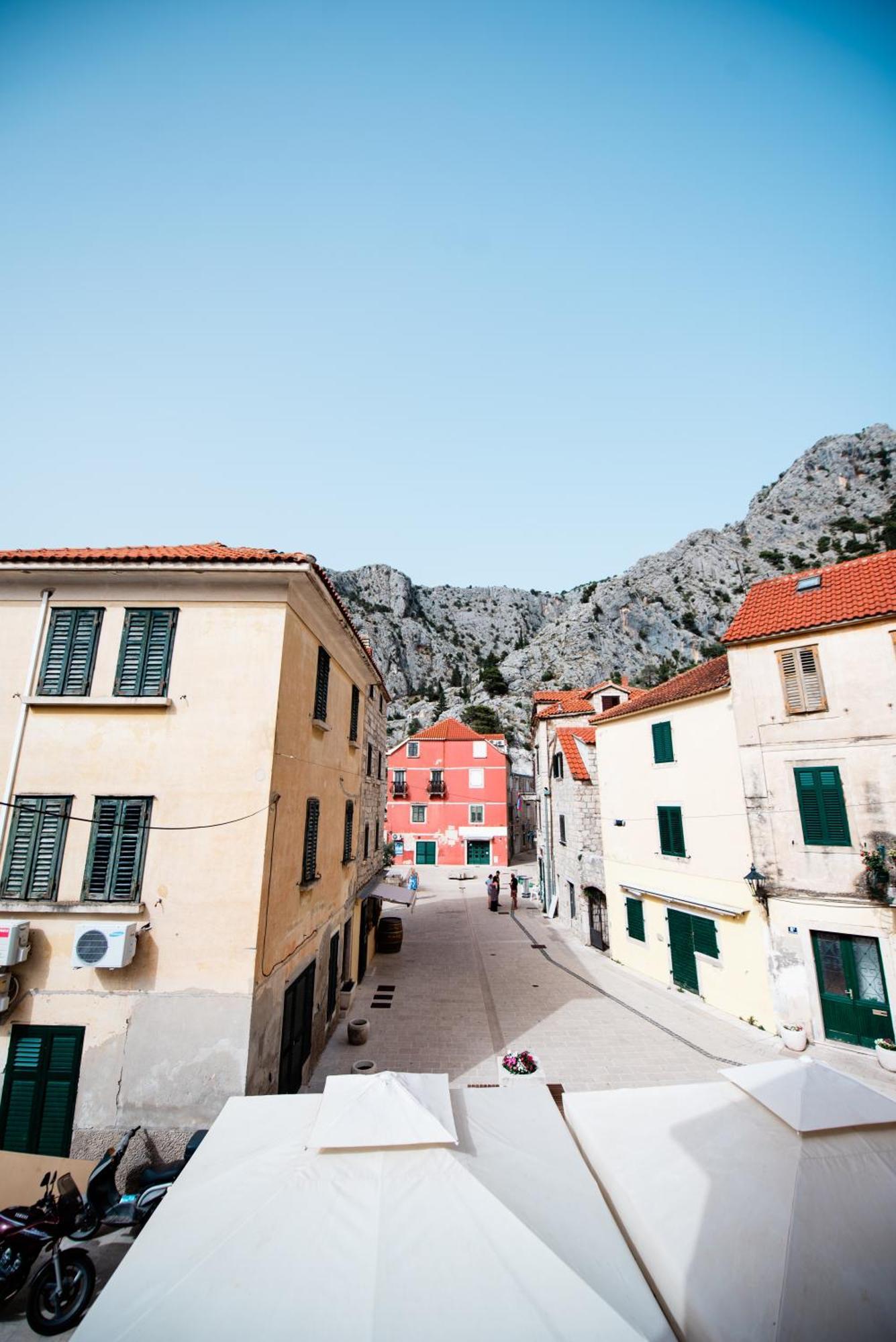 Inn By The River Omis Luaran gambar