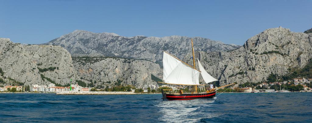 Inn By The River Omis Luaran gambar