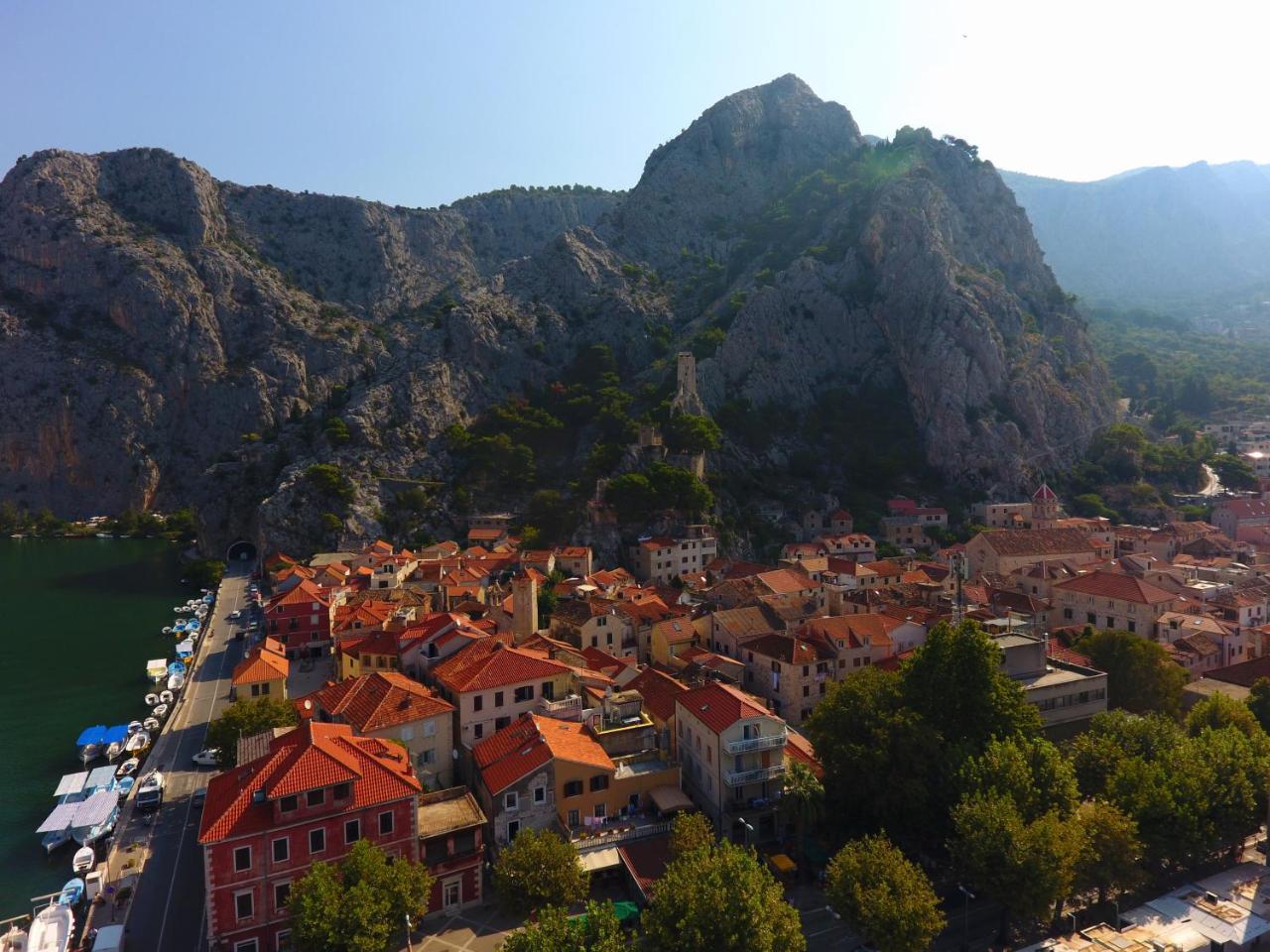 Inn By The River Omis Luaran gambar